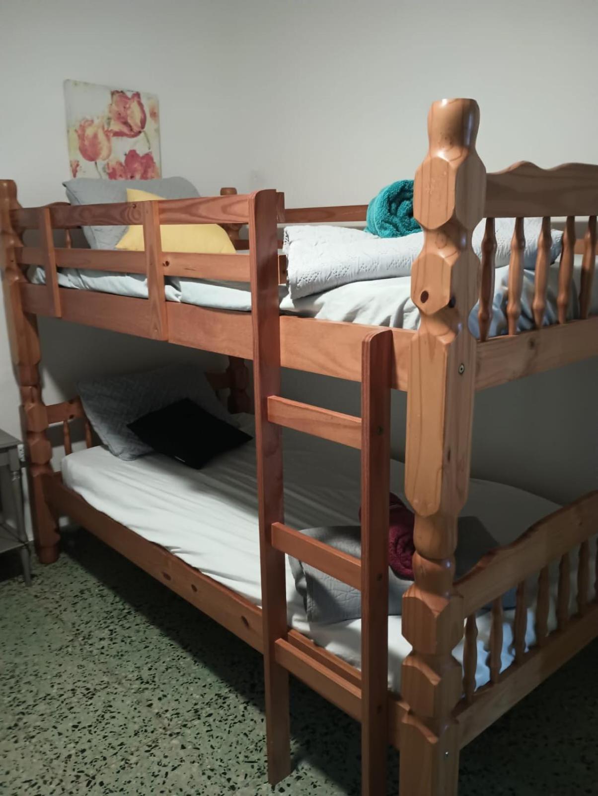 אגואדילה 1A - Large Beach House Near Crash Boat Beach מראה חיצוני תמונה